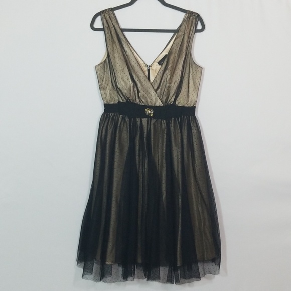 Max & Cleo Dresses & Skirts - Max and Cleo Formal Black and gold Dress Size 8